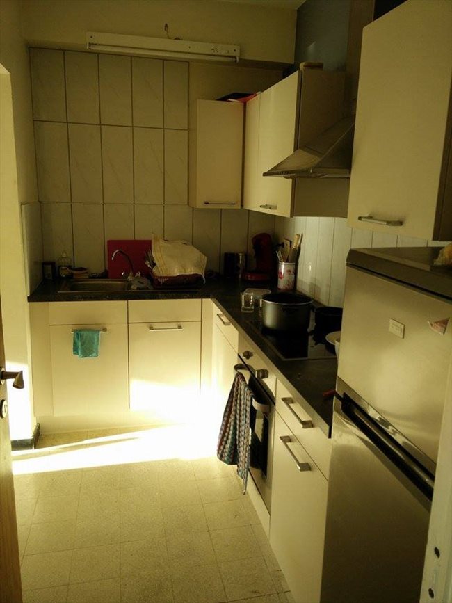 Colocation à La Louvière - petite chambre dans appartement meublé au 4e étage d'un immeuble | Appartager - Image 5