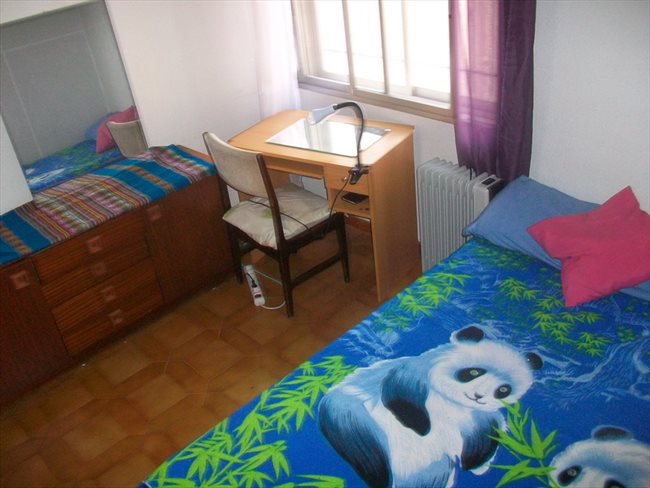Piso Compartido en Tetuán - habitacion grande luminosa solo chica estudiante--cerca UNIVERCIDADES-MADRID | EasyPiso - Image 4