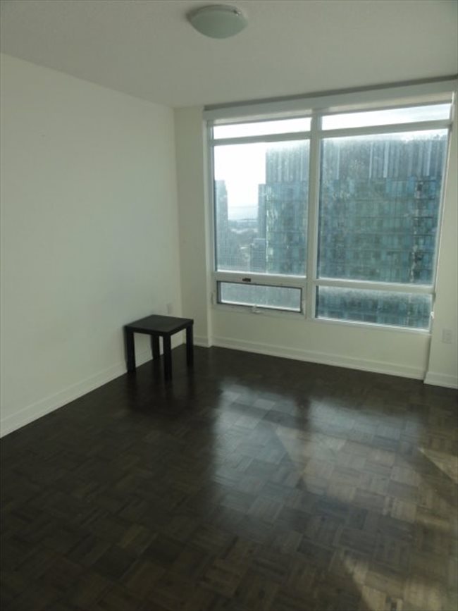 Room for rent in Canada - Bathurst&Front Private Room $900 Shared Room $550 - Image 5