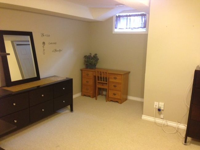 Room for rent in Saskatoon - bed room and private bath available - Image 4