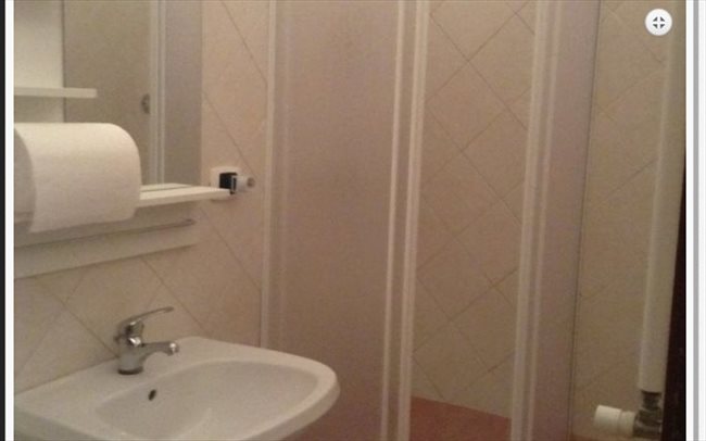 Stanze e Posti Letto in Affitto - Casilino Prenestino - Camera doppia | EasyStanza - Image 5