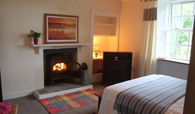Room to rent in Dumfries - Room rental in stunning country cottage - Image 3