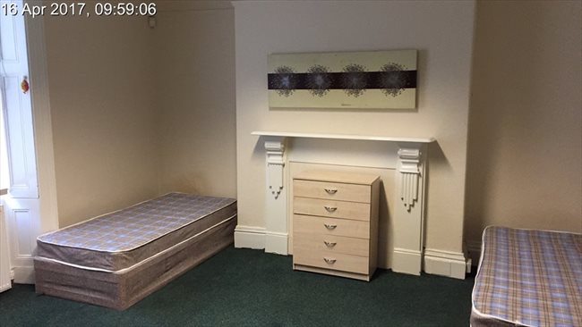 Room to rent in Carlisle - King size room - Image 2