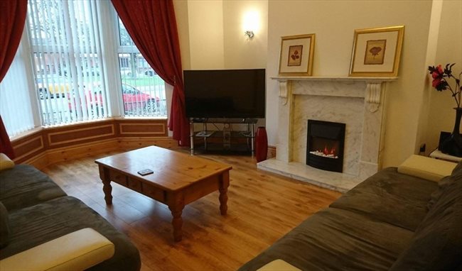 Room to rent in Carlisle - Lovely Victorian Townhouse close to City Centre - Image 1