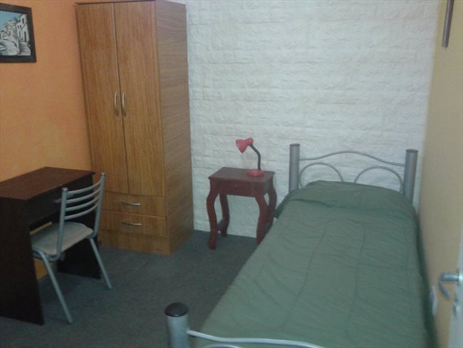 Habitacion en alquiler en Buenos Aires - DEPTO SÓLO SEÑORITAS JÓVENES QUE ESTUDIEN Y/O TRABAJEN | CompartoDepto - Image 5