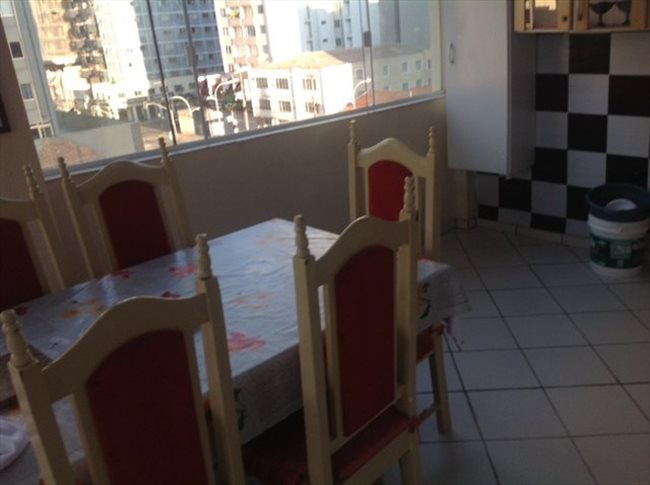 Aluguel kitnet e Quarto em Curitiba - Temos um quarto vago | EasyQuarto - Image 5
