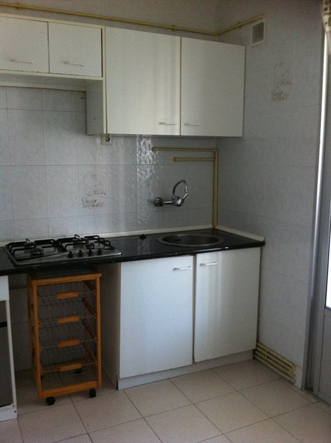 Piso Compartido en Valladolid - Alquilo habitacion (piso compartido) a estudiante | EasyPiso - Image 4