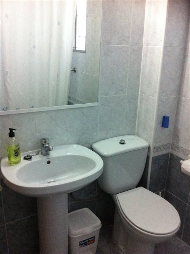 Piso Compartido en Valladolid - Alquilo habitacion (piso compartido) a estudiante | EasyPiso - Image 5