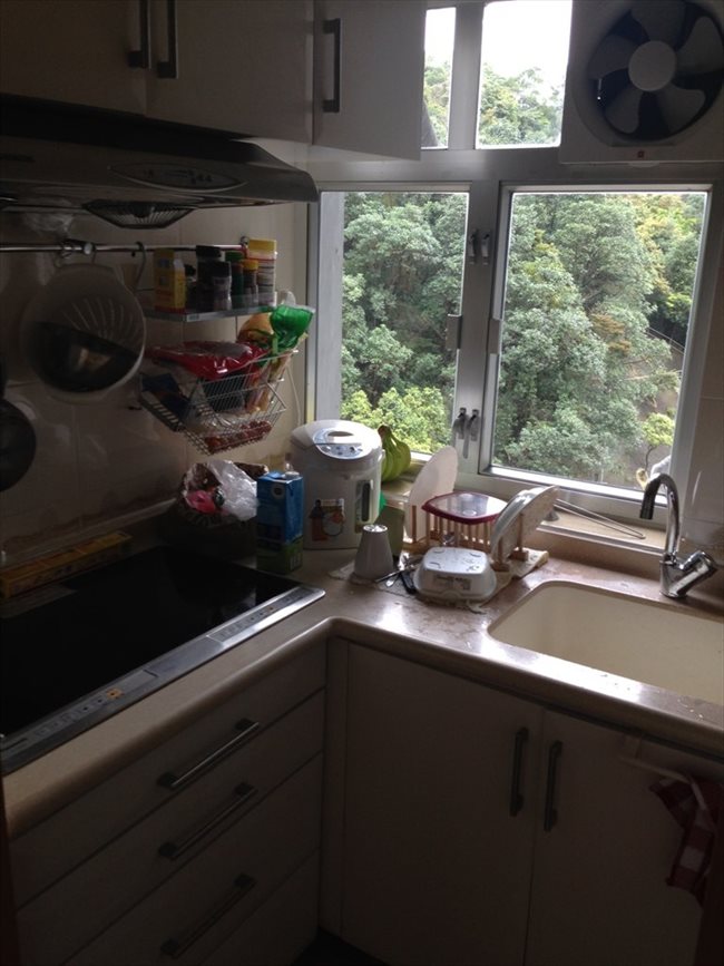 Room for rent in Quarry Bay - Share Flat at Tai Tam Road - Image 1