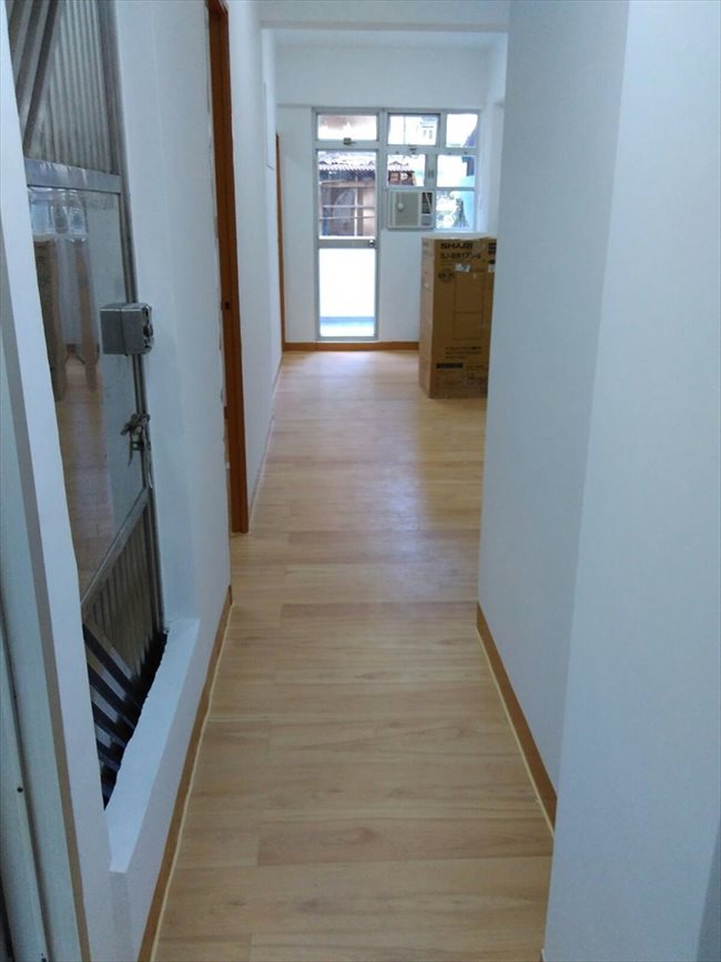 Room for rent in Sai Ying Pun - Two rooms with Balcony asking $13500 - Image 1