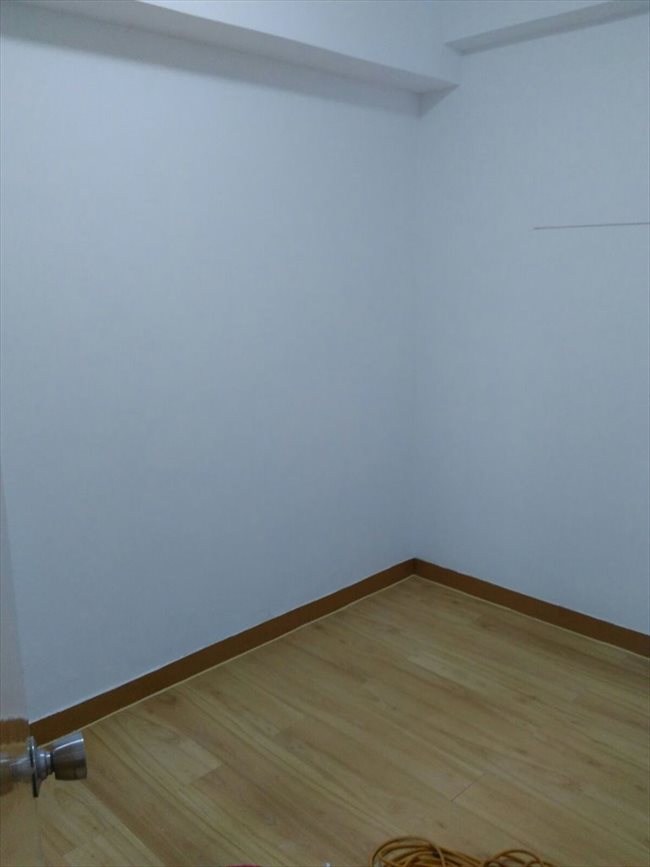 Room for rent in Sai Ying Pun - Two rooms with Balcony asking $13500 - Image 4