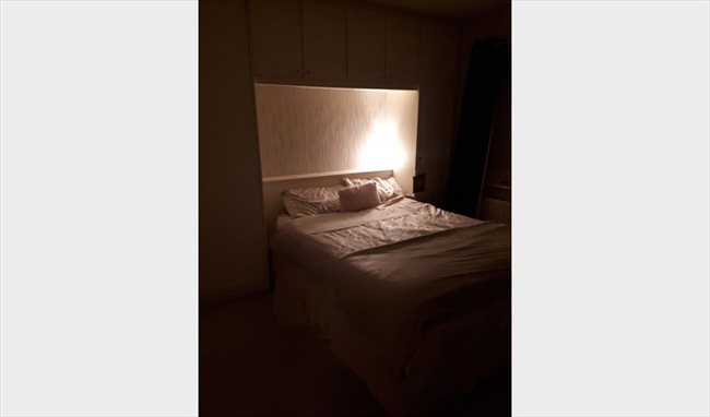Room to rent in Dublin - Double room with own en-suite - Image 1