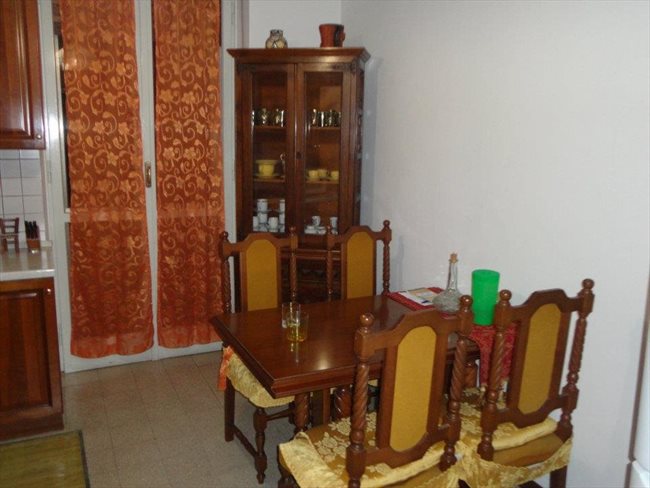 Stanze e Posti Letto in Affitto - Verona - Bel appartamento | EasyStanza - Image 1