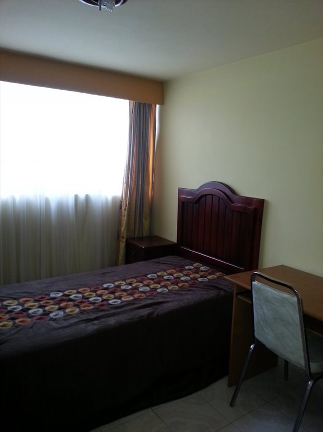 Cuarto en renta en Toluca - Rento recámaras a chicas (todos los servicios) | CompartoDepa - Image 2