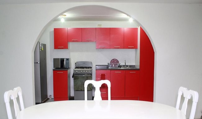 Cuarto en renta en Toluca - HABITACIONES TOLUCA SOLO PARA MUJERES (ESTUDIANTES) | CompartoDepa - Image 6
