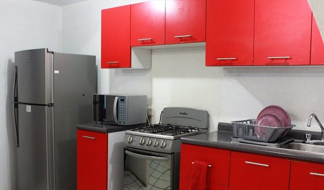 Cuarto en renta en Toluca - HABITACIONES TOLUCA SOLO PARA MUJERES (ESTUDIANTES) | CompartoDepa - Image 8