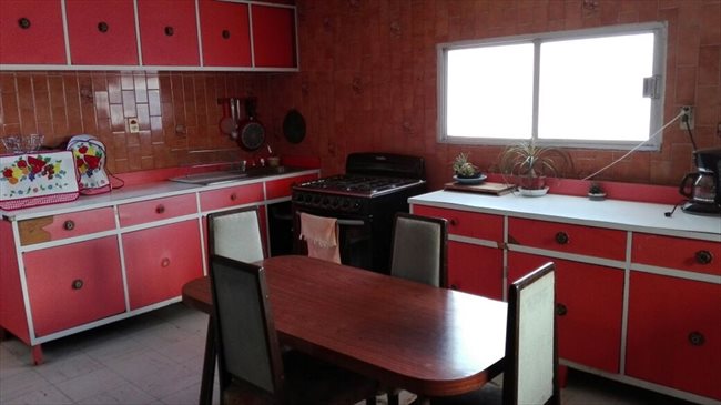 Cuarto en renta en Toluca - RENTO CÓMODOS CUARTOS AMUEBLADOS | CompartoDepa - Image 3