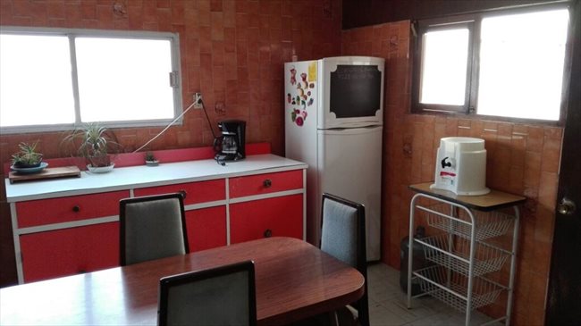 Cuarto en renta en Toluca - RENTO CÓMODOS CUARTOS AMUEBLADOS | CompartoDepa - Image 4