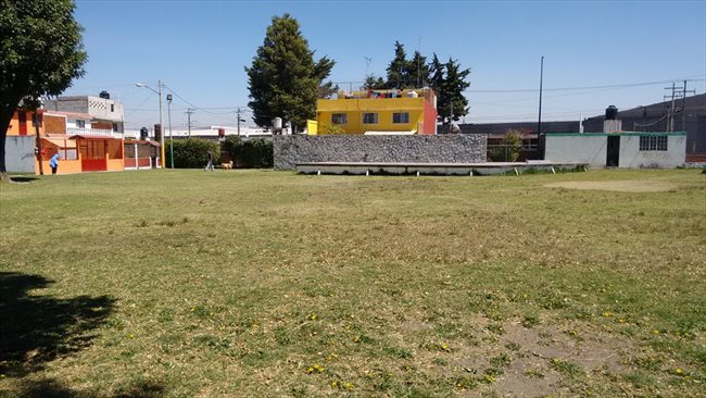 Cuarto en renta en Puebla - Habitación cerca de la CAPU | CompartoDepa - Image 8