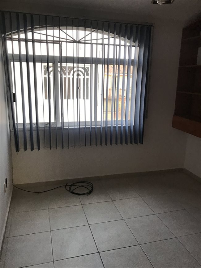 Cuarto en renta en Toluca - Comparto Casa en Fraccionamiento | CompartoDepa - Image 4