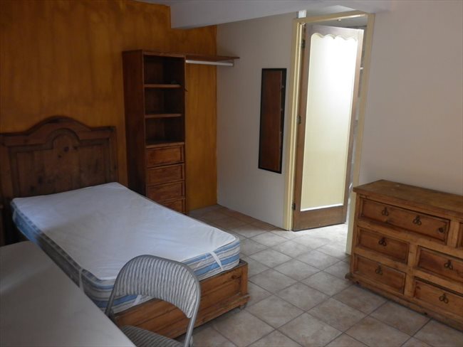 Cuarto en renta en Puebla - Estancia exclusiva a estudiantes UPAEP, ISU o IEU. | CompartoDepa - Image 7