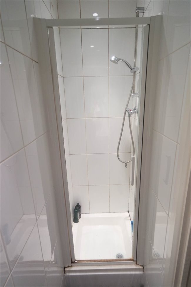 Room to rent in Abington - Northampton Rooms - Clean and tidy, Newly decorated - Image 6
