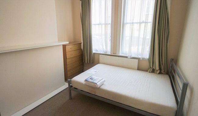 Room to rent in Abington - Northampton Rooms - Clean and tidy, Newly decorated - Image 8