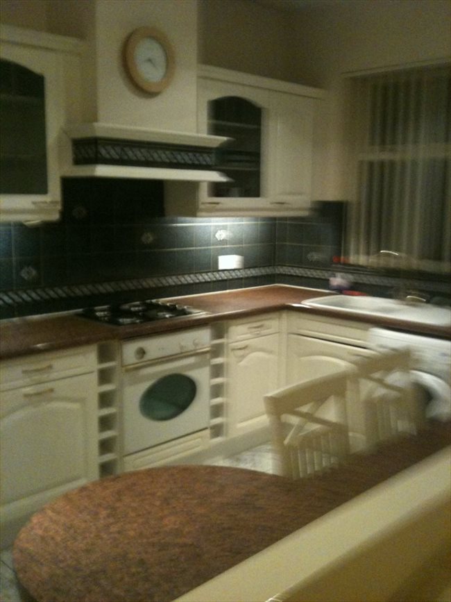 Room to rent in Marfleet - EXCELLENT ROOM WITH BILLS INCLUDED - Image 2