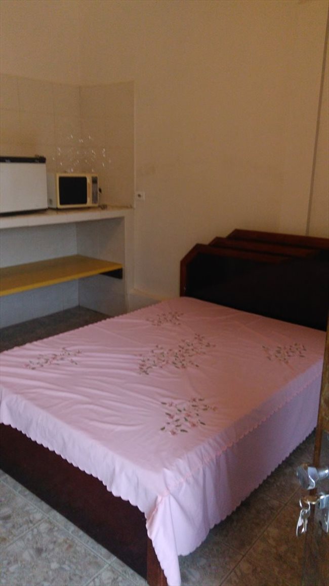 Aluguel kitnet e Quarto em Curitiba - Suíte mobiliada no bairro São Braz | EasyQuarto - Image 1