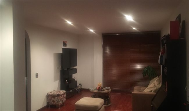 Habitacion en arriendo en Bogotá - Magnífica habitación en la Macarena en amplio apto | CompartoApto - Image 4