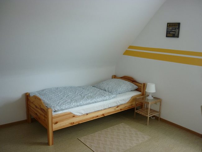 WG Zimmer in Deutschland - Schönes Zimmer in 2er-WG zu vermieten! | EasyWG - Image 1