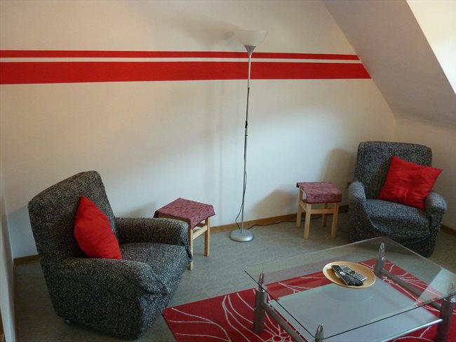 WG Zimmer in Deutschland - Schönes Zimmer in 2er-WG zu vermieten! | EasyWG - Image 4