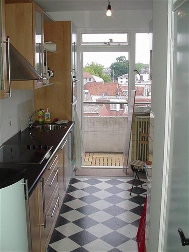 Kamers te huur in Utrecht - Large room in an international house | EasyKamer - Image 4
