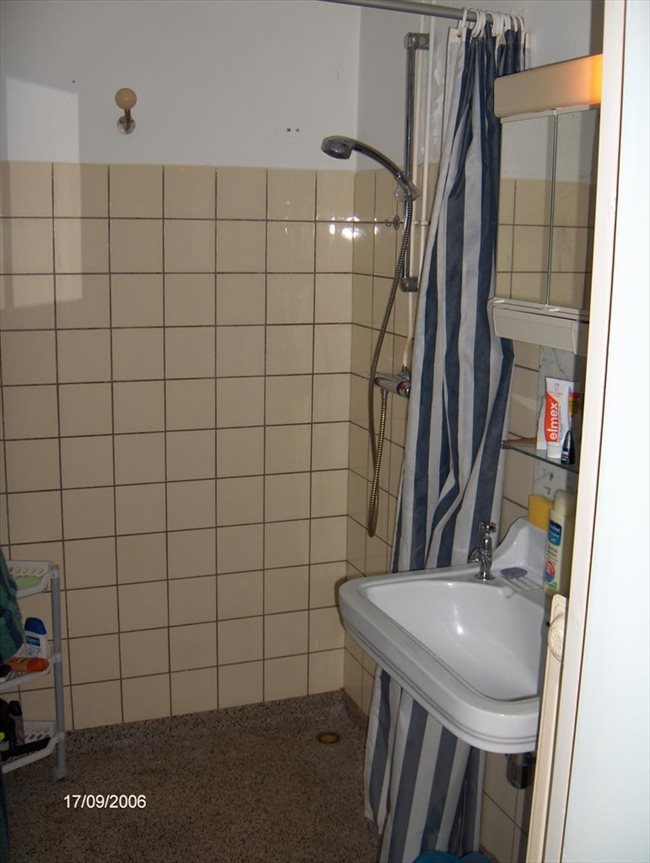 Kamers te huur in Utrecht - Large room in an international house | EasyKamer - Image 7