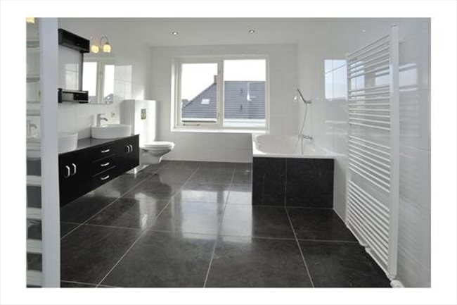 Kamers te huur in Lelystad - Luxe ruime kamer 25 m2 in vrijstaande woning | EasyKamer - Image 3