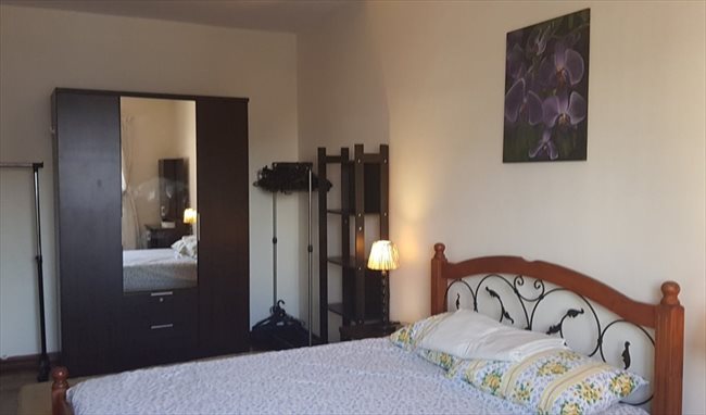 Room for rent in Eunos - A Large Fully Furnished Bedroom for Rent with Queen Size Bed & bathroom - Image 2