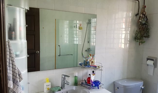 Room for rent in Eunos - A Large Fully Furnished Bedroom for Rent with Queen Size Bed & bathroom - Image 4