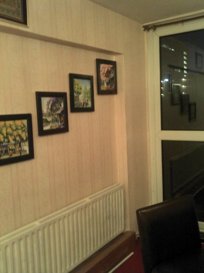 Room to rent in Hammersmith - rent a large room in Hammersmith - Image 5