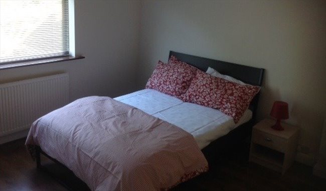 Room to rent in Norbury - Double room House Share Zone 3 (Couples 750 PCM) - Image 5