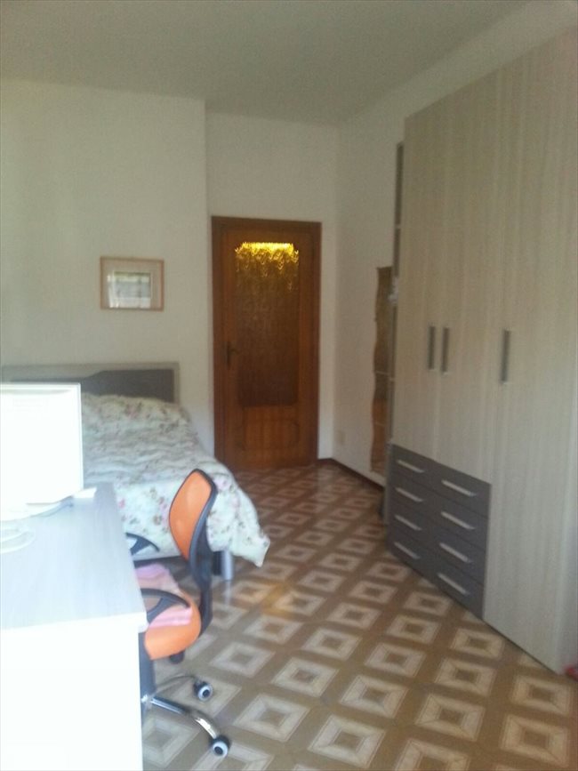 Stanze e Posti Letto in Affitto - Casilino Prenestino - TOR VERGATA AFFITTASI A STUDENTESSE STANZE SINGOLE | EasyStanza - Image 5