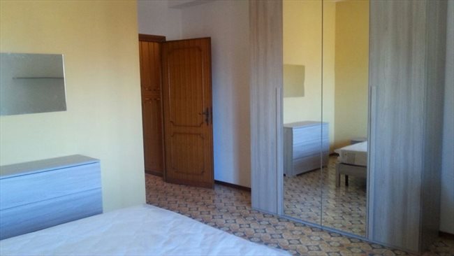 Stanze e Posti Letto in Affitto - Casilino Prenestino - TOR VERGATA AFFITTASI A STUDENTESSE STANZE SINGOLE | EasyStanza - Image 7