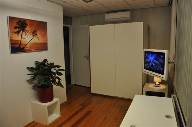 Kamers te huur in Rotterdam - Kamer vrij! one room left, | EasyKamer - Image 8