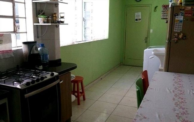 Aluguel kitnet e Quarto em Curitiba - Temos quarto vago por 700 | EasyQuarto - Image 2