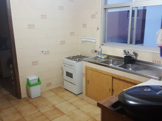 Aluguel kitnet e Quarto em Curitiba - Apartamento Agua Verde - Perto de Tudo | EasyQuarto - Image 5