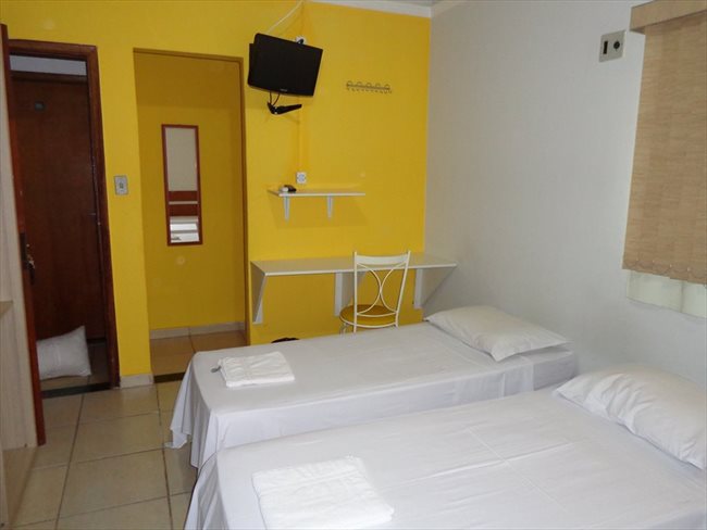Aluguel kitnet e Quarto em Campo Grande - QUARTO LOCAÇÃO MENSAL! | EasyQuarto - Image 1