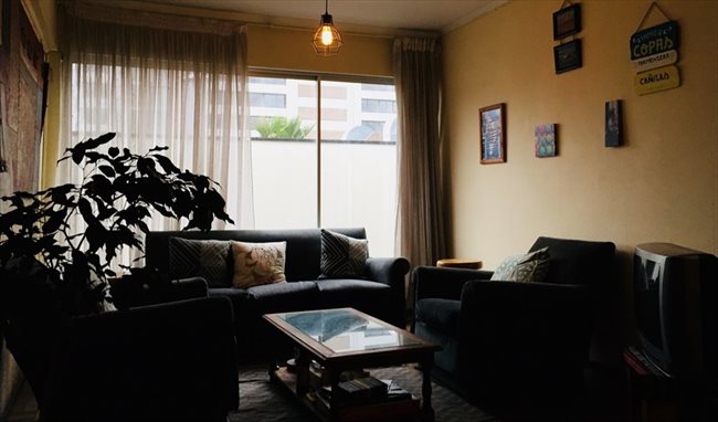 Pieza en arriendo en Concepción - Habitación a una cuadra de Plaza Perú a 3 minutos UdeC. | CompartoDepto - Image 1