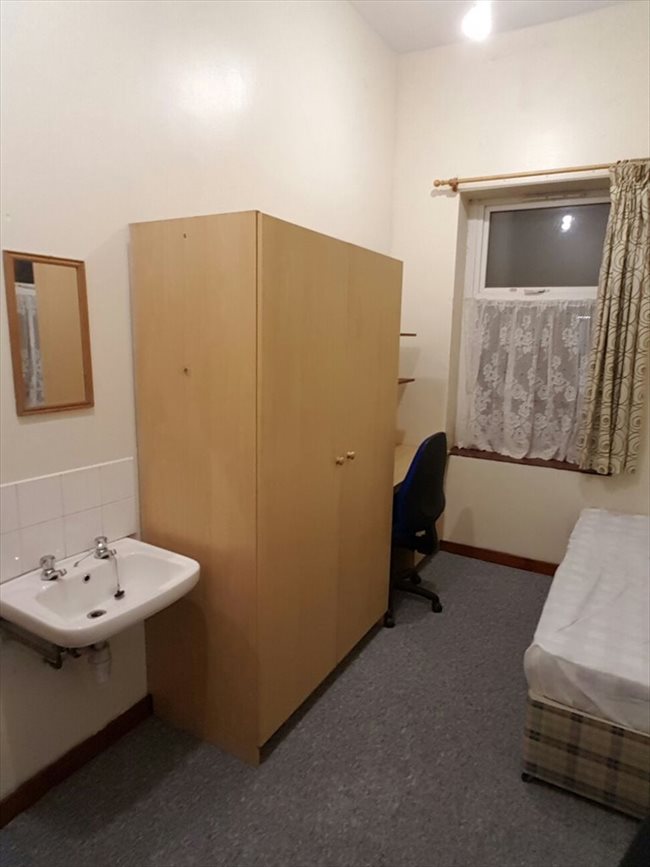 Room to rent in Preston - UCLAN Students - Image 8