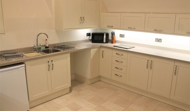 Room to rent in Saint Michael Street, Dumfries - en-suite double rooms between town centre and uni/hosp - Image 4