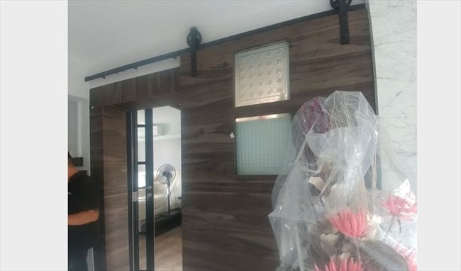 Room for rent in Ang Mo Kio Avenue 3, Ang Mo Kio - IMMEDIATELY AVAILABLE 5min walk to AMK MRT for rent: Comm Rm $900 Available Immediately - Image 2