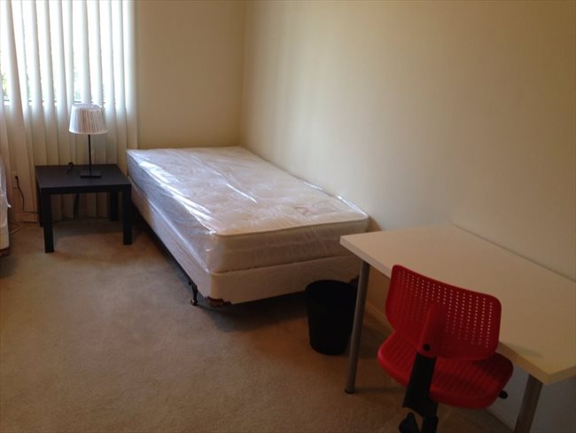 Room for rent in Bay Street, Ocean Park - SHARED ROOM FOR FEMALE - Image 6